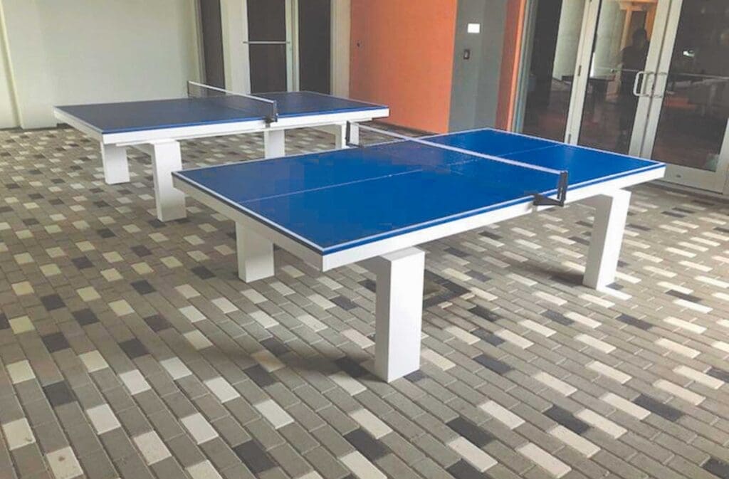 RR Table Tennis